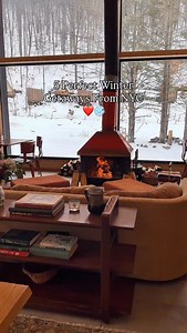 Which one are you escaping to this winter? 👀❄️✨ Cozy cabins, mountain views, fireplaces and all just a few hours from the city! I’ll answer any questions on the stays in the comments! 📍 Featured stays: • Eastwind Oliverea — 212 McKenley Hollow Rd, Big Indian, NY 12410 • Rest Co (Jeffersonville) — 142 Swiss Hill Rd N, Jeffersonville, NY 12748 • AutoCamp Catskills — 882 NY-212, Saugerties, NY 12477 • Hemlock Neversink — 7491 State Route 55, Neversink, NY 12765 • Wylder Windham — 19 NY-296, Windh