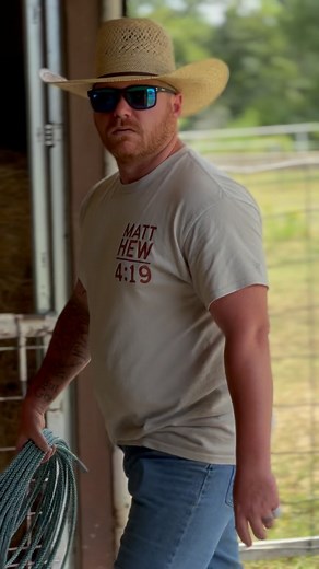 3.3K views · 253 reactions | He’s back!! Look out here we come!!!!! #310ranchlife #buckaroogear #310ranchropes #cowgirlmagazine #oklahoma #diamondjstockdogs #ranch #nevada #cowboy #brannamanproamroping | 3:10 Ranch Life | Facebook