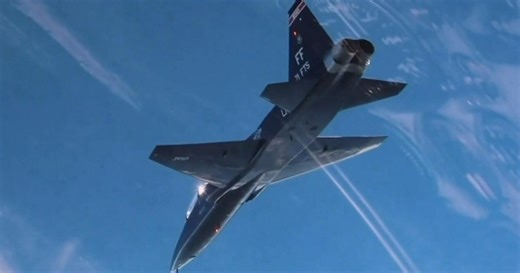 Nearly 1 in 4 close calls involve military aircraft, data shows