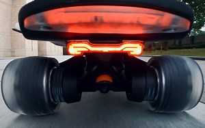 348/365 电动敞篷车