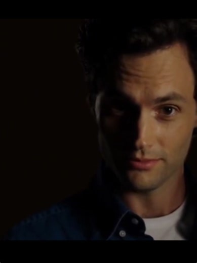 Hello joe 🔪🩸 . . . . #netflixseries #you #joegoldberg #foryour #paratiiiiiiiiiiiiiiiiiiiiiiiiiiiiiii #fyp #f #tik_tok #joegoldbergedit