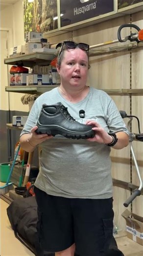 Why Every Worker Needs Steel Toe Cap Safety Boots | Seabreeze Hardware