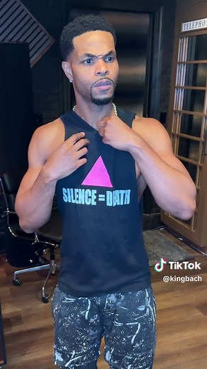 Token Disses King Bach on His Own Song
