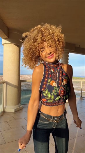 Salty Dancer on Instagram: ""Lady" The Commodores 1981 #happydance #over50andfabulous #80svibes #saltydancer"