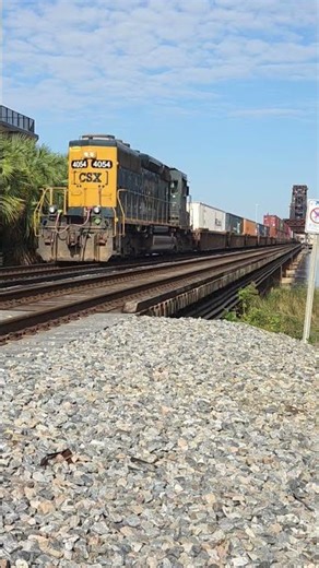 CSX Y101 10:24 AM #csx #csxtransportation #railway #jacksonville #railfan #railfanning #train #fec