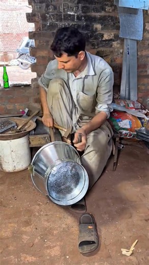 Watch a skilled craftsman make a 17 number large galvanized bucket completely by hand no welding | littlejoe792