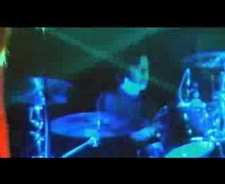 Distorted Reality - Rebel Yell (Live)