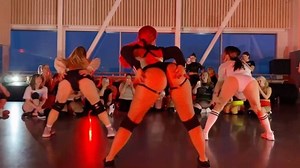 TINZE on Instagram: "We had an amazing fall season @tinzetwerkstudio ❤️ In august we were super excited to open our studio again after 6 long months. We had so much energy and new ideas and we focused of the quality of teaching, new location and the selection of the classes. We have worked so hard with our team and we have employed over 30 teachers and talented people in 4 months‼️ We want to thank our amazing students who’s been supporting us and all the super talented teachers who came to teac