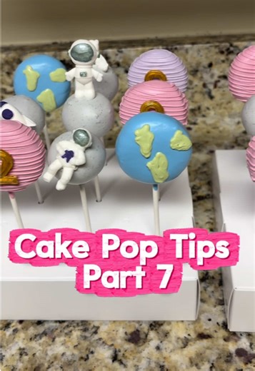 These tips are mainly focused on decorating your cake pops and I hope you find them helpful! #tips #cakepops #homebaker