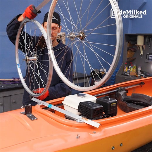 543K views · 1.1K reactions | This Boat Runs By Car Engine! | DeMilked | Facebook