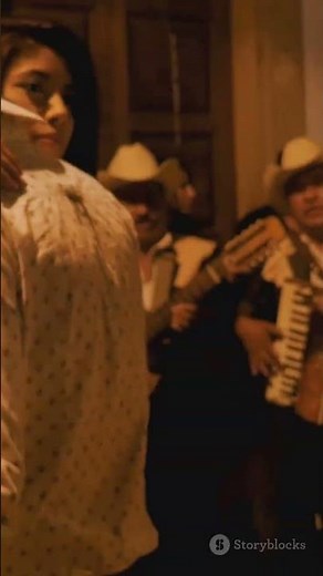 Top 5 Canciones de Año Nuevo Más Famosas