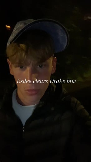 Exploring Esdee's Unique Style in Music