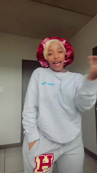 @Cindy_Makhathini_ (@cindymakhathini0)’s videos with original sound - @Cindy_Makhathini_