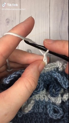 Mastering the Jacob's Ladder Stitch: Part 1 Tutorial
