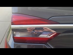 How to remove the trunk lid tail light on a 17 Fusion