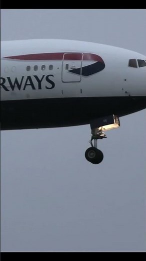 “G-VIIE — British Airways Boeing 777-236(ER) inbound to Heathrow, a long-haul heavyweight