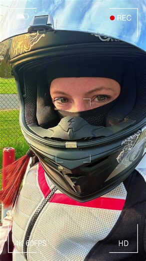 Habt ein schönes Wochenende! Grüße von neulich ✌🏻😊 #bikergirl #sunsetlover #biketok #motorradmädels #motorradliebe