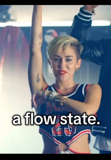 Y’all wasn’t there for this era of @Miley Cyrus 🔥🔥🔥 #fypシ #nostalgicmusic #mileycyrus #hannahmontana #viral