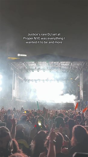Justice DJ Set Review: Proper NYE 60-Minute Experience