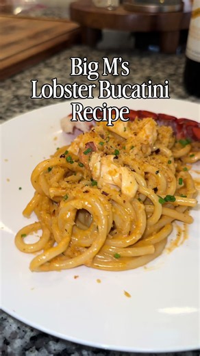 BIG M’S LOBSTER BUCATINI Creamy, garlicky lobster pasta topped with crispy chili crisp panko. The perfect date-night pasta. INGREDIENTS Panko Chili Crisp • 1 cup panko • 1 tbsp hot chili oil • 2 tbsp butter • 2 tsp minced garlic • 1 tsp sea salt Butter-Poached Lobster • 2 lobster tails, shell-on, deveined & halved • 2 sticks unsalted butter • 2 tbsp minced garlic • 1½ tsp sea salt Lobster Sauce • 7 cloves garlic, minced • 2 tbsp olive oil • 2 shallots, minced • 3 tbsp tomato paste • 1 tbsp Bette