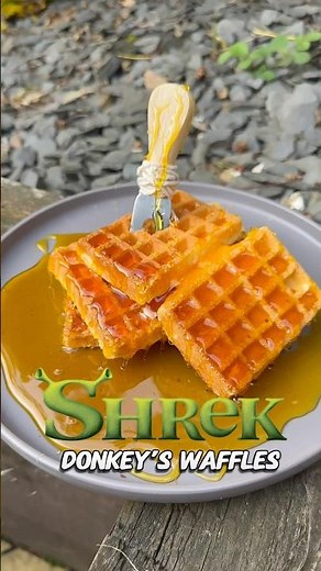 Shrek: Donkey’s Waffles 🧇 🍯 #moviescenes #moviefood #shrek #dreamworks #foryou #foryoupage