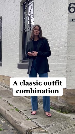 Effortless Everyday Look: Black Blazer and Blue Jeans Outfit Ideas