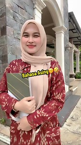 Bahasa Asing lucu: Reaksi Resinda yang Bikin Ngakak