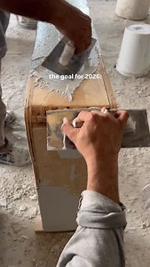 783K views · 25K reactions | 2026 goal: the micro concrete console table that makes guests ask where did you get this? 懶 | Smartloft.ae | Facebook