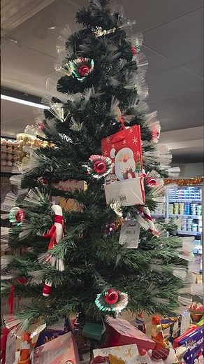 Christmas Decorations 2025 Home Tour 🎄 Beautiful Tree Styles + Cozy Decor Setup