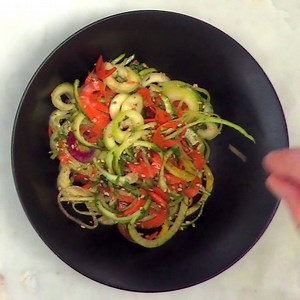 184K views · 159 reactions | These playful zoodle spirals made from vegetables combine in a healthy, colorful, and crunchy salad. Full recipe: sunset.com/sesamezoodlesalad | Sunset | Facebook