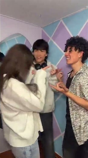 Solo somos amigos, dejen de decir que son mis novios 😭soyjerol Albert #celesteaventurera #sh