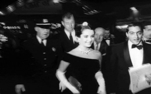 The Backstories of the Jewels in Taylor Swift's "Elizabeth Taylor" Video 