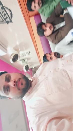 Shan Ch (@shanch98)’s videos with Yaariyan Dildariyan - Ali Sher