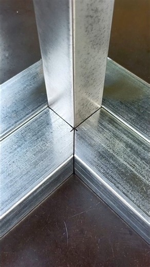 A fast and precise technique for cutting inside corners.