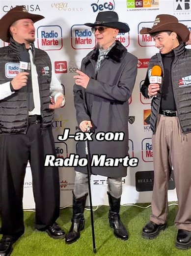 J-Ax e le sue interviste a Radio Marte con gli Articolo 31. Poi Ciro lo fa arrabbiare😂😂😂 #jax #sanremo2026 #radiomarte
