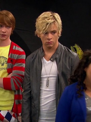 Austin Moon's Cologne Catastrophe - Austin & Ally