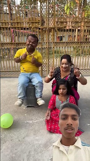 Introducing the "VitaWear SmartBand," a next-generation wearable gadget🎉