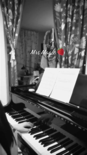 Enchanting Mrs. Magic Strawberry Piano Cover