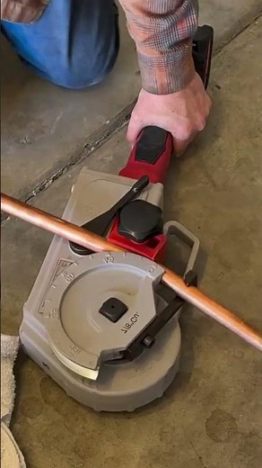 easy aluminum pipe bending process using cool tools #bending #pipe #aluminum #tools #shorts