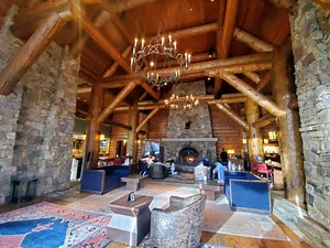 Park Hyatt Beaver Creek vs Ritz Carlton Bachelor Gulch | Million Mile Secrets