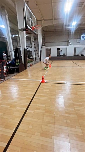 30K views · 207 reactions | Saturday’s with NWA POWERHOUSE NWA Powerhouse Basketball. Great defensive drill. Defensive slide into a block out position . Set timer for 1 minute and see who completes the most. #rogersarkansas #bentonvillearkansas #springdalearkansas #fayetttevillearkansas #farmingtonarkansas | Willie J. McCoy Youth Basketball Training | Facebook