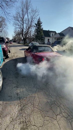 1.8L Miata big burnout #viral #mazda #rx7 #driving #automobile #drift #photography #cars #shorts