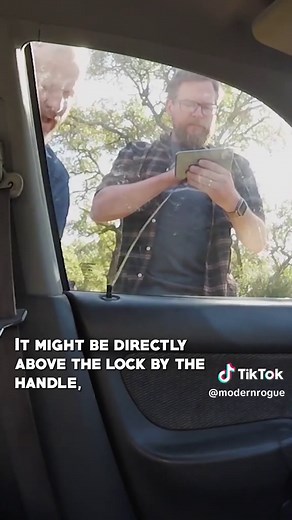 Car Unlocking Techniques Using a Slim Jim Tool