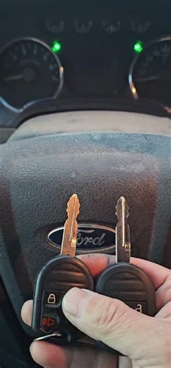 Toronto. 2015 Ford F-150 program new key. #autolocksmith