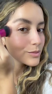 3.5K views · 17 reactions | Probando los rubores RUBY ROSE 朗 Súper cremosos, edificables, hidratantes y hermosos 來 Los tonos son bellísimos y súper pigmentados. Consiguelos ahora al por mayor por un excelente precio de venta  12 unidades $24.00 USD Precio por unidad: $2.00 USD Puedes Revender La Unidad En Aprox: $5.00 USD #rubyrose | cosmeticosalpormayor.com | Facebook