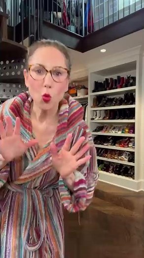 How To Layer Essentials | Styling Advice | Fashion Tips | Over Fifty Fashion | Carla Rockmore