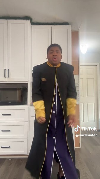 unclenate3 (@unclenate3)’s videos with Pray Through - Live - Ricky Dillard