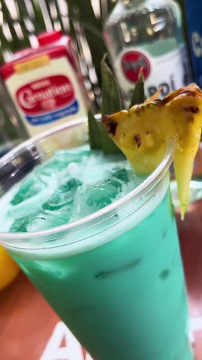 Blue Hawaiian Drink Ideas for Your Business | How to Make Piña Colada