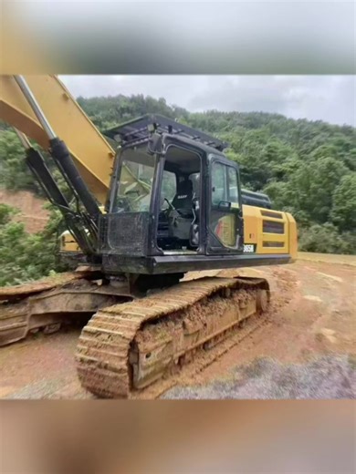 Sany 365 excavators are for sale. They are reliable in performance and affordable in price#sany #sany365 #ExcavatorLife