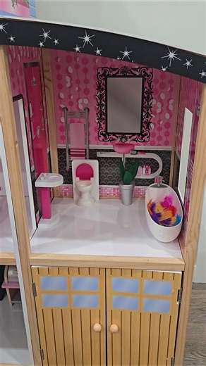 This Dollhouse Bathroom Needed a Makeover 😱🚿 Wait for the Transformation!